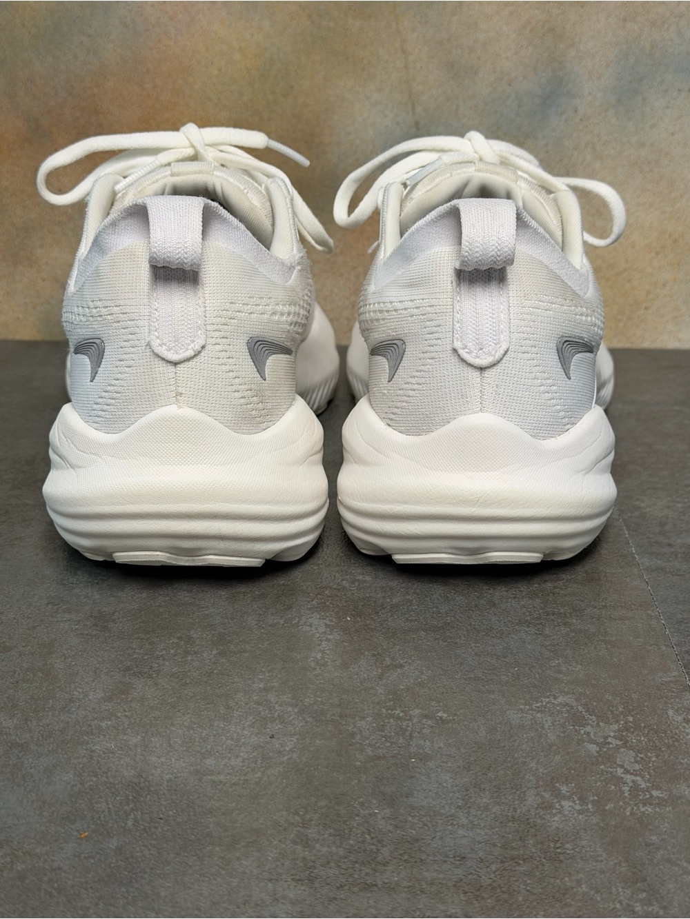 Brooks Glycerin 22 Women's White Running Shoes 1204341B151 Size 8.5B - Picture 7 of 16